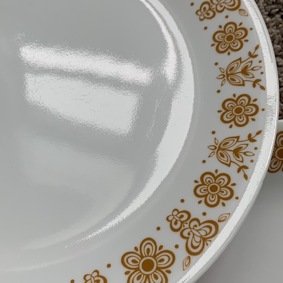 Vintage Corelle By Corning 10β Butterfly Gold Dinner Plate - Picture 6 of 9